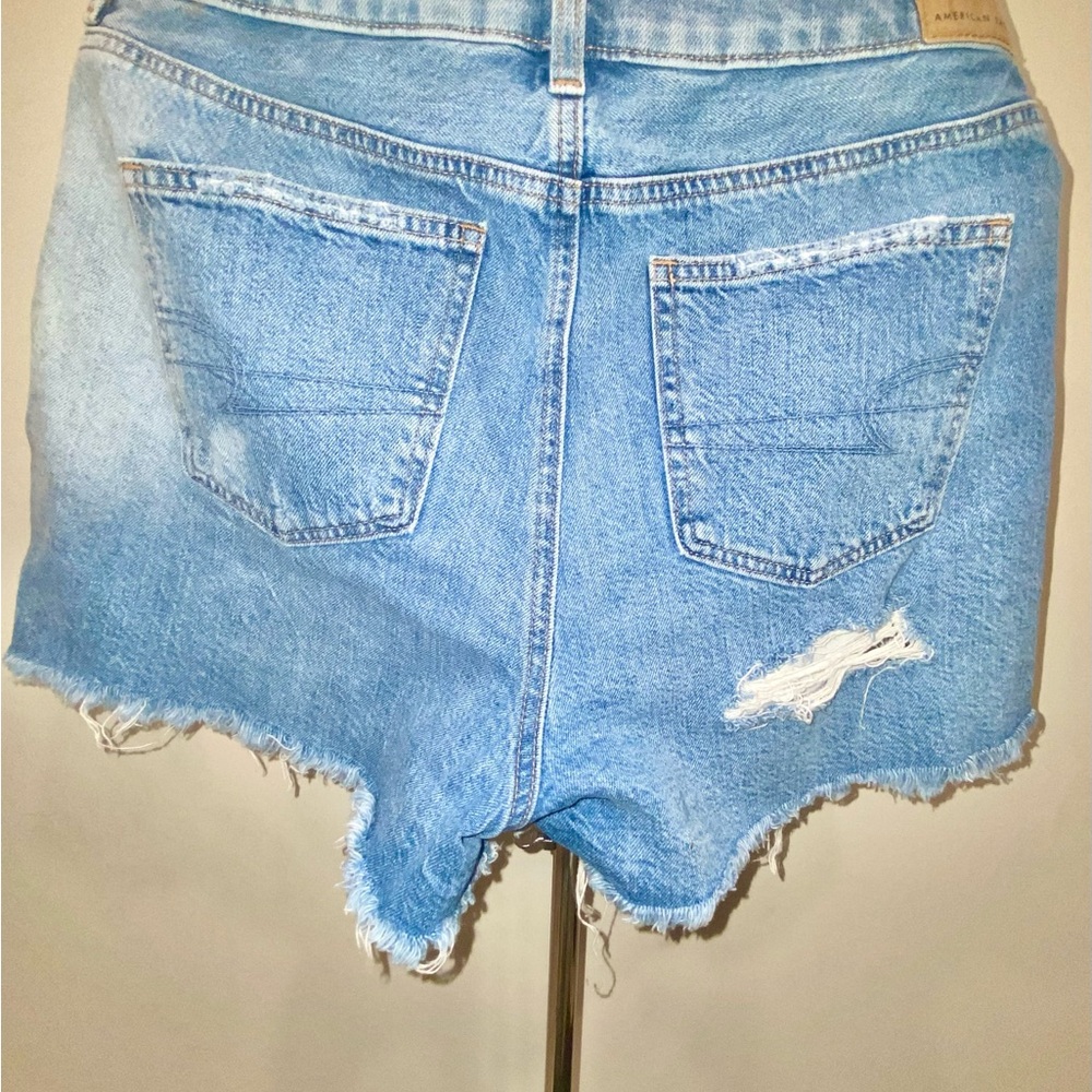 American Eagle Outfitters Light Blue Ripped Jean Shorts - Picture 3 of 4